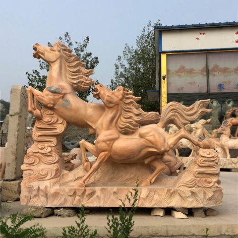 晚霞红石雕马-企业工厂奔马景观雕塑