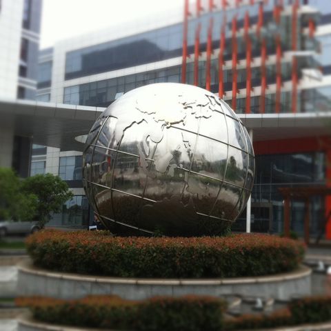地球仪不锈钢雕塑-大型城市酒店圆球雕塑摆件