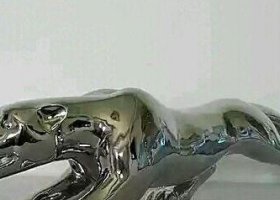 不锈钢豹动物雕塑