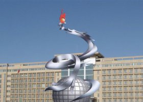 不锈钢龙雕塑
