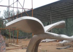 不锈钢抽象鸟类雕塑