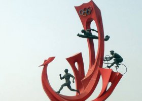 不锈钢奥运会运动员广场景观雕塑