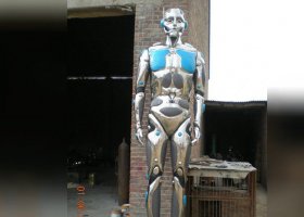 不锈钢人体雕塑 