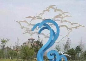 海边不锈钢海浪和海鸥雕塑