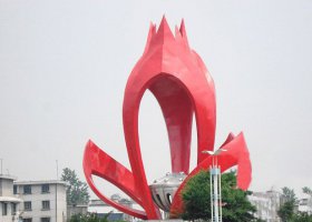 广场不锈钢莲花和莲蓬雕塑