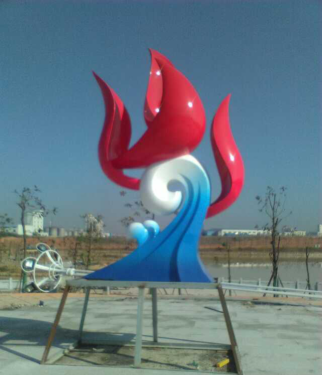 不锈钢烤漆艺术造型雕塑图片