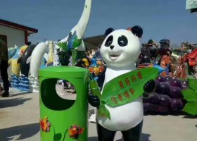 不锈钢环保熊猫垃圾桶雕塑