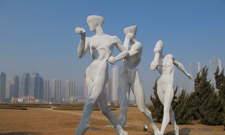 不锈钢竞走运动公园雕塑图片