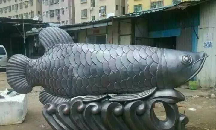 广场不锈钢金龙鱼雕塑图片