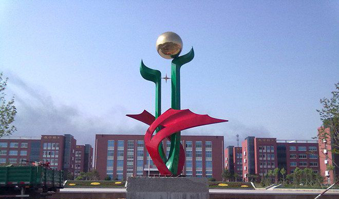 中学校不锈钢雕塑图片