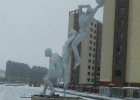 不锈钢打篮球公园雕塑