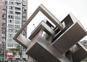 广场不锈钢抽象方块雕塑