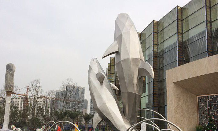 不锈钢海豚喷泉雕塑图片