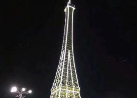 商场门前不锈钢埃菲尔铁塔景观雕塑