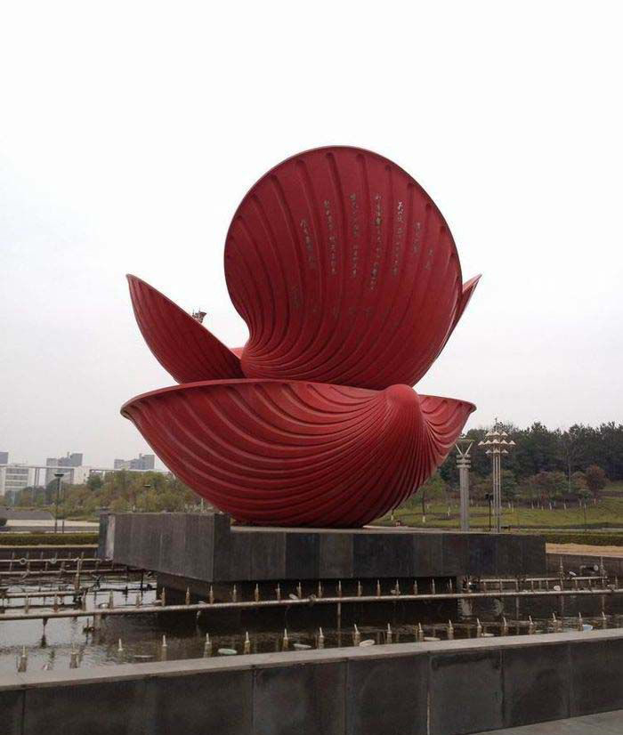 广场不锈钢贝壳喷泉雕塑图片