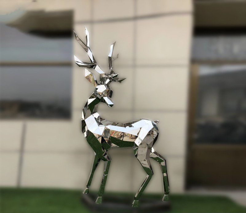 不锈钢镜面几何鹿梅花鹿雕塑图片