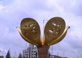 城市大型不锈钢花朵雕塑