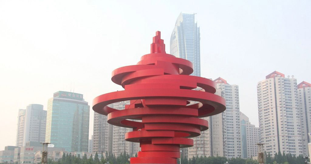 广场不锈钢火炬景观雕塑图片