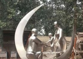 公园景观不锈钢一家三口雕塑