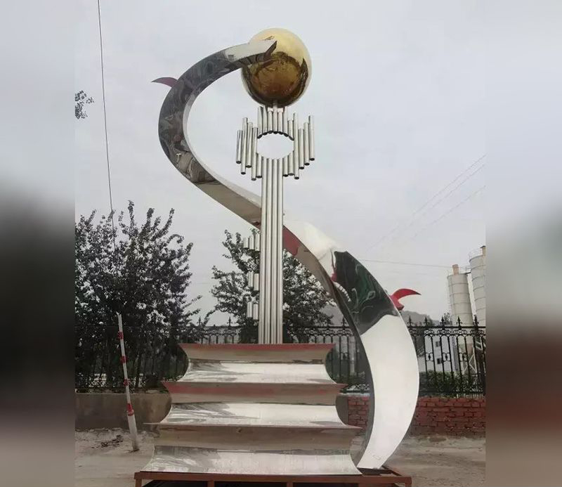 校园不锈钢成功之门雕塑图片