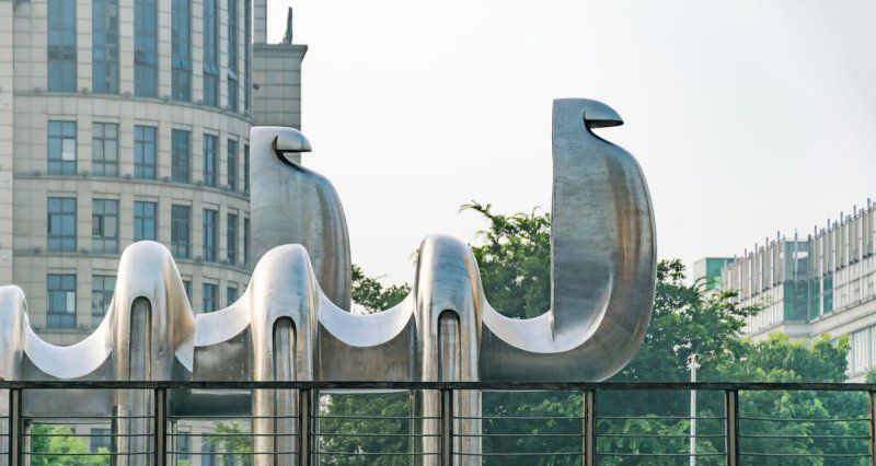 不锈钢抽象骆驼街边动物雕塑图片