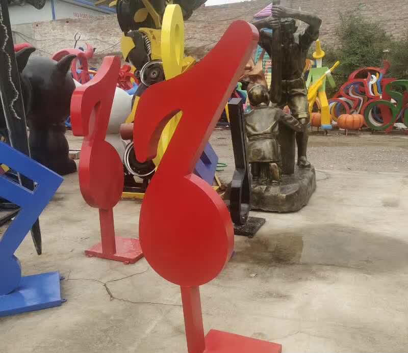 不锈钢音符雕塑 图片
