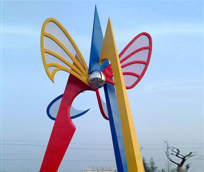 广场大型不锈钢五彩世界雕塑图片