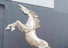 不锈钢奔腾马雕塑