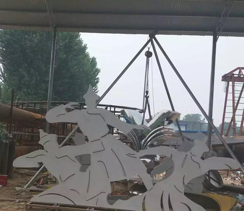 不锈钢蒙古族舞蹈雕塑图片