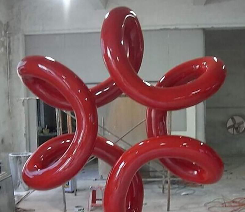 广场不锈钢花型抽象雕塑图片