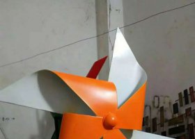 不锈钢彩色风车雕塑