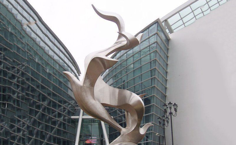 不锈钢抽象大雁鸽子雕塑图片