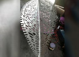 不锈钢抽象树广场雕塑