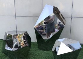 不锈钢创意石雕塑 