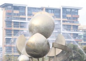 不锈钢喷泉雕塑