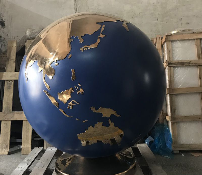 不锈钢地球景观雕塑图片