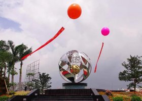 广场不锈钢花球抽象雕塑