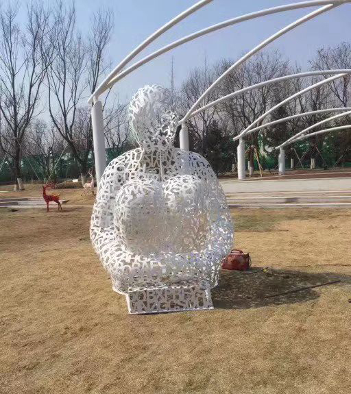 广场不锈钢星空艺术人物雕塑图片