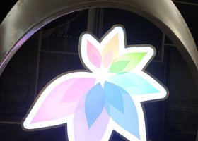 不锈钢城市灯光雕塑