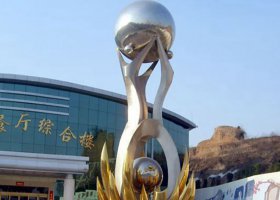 不锈钢荷叶托球企业雕塑