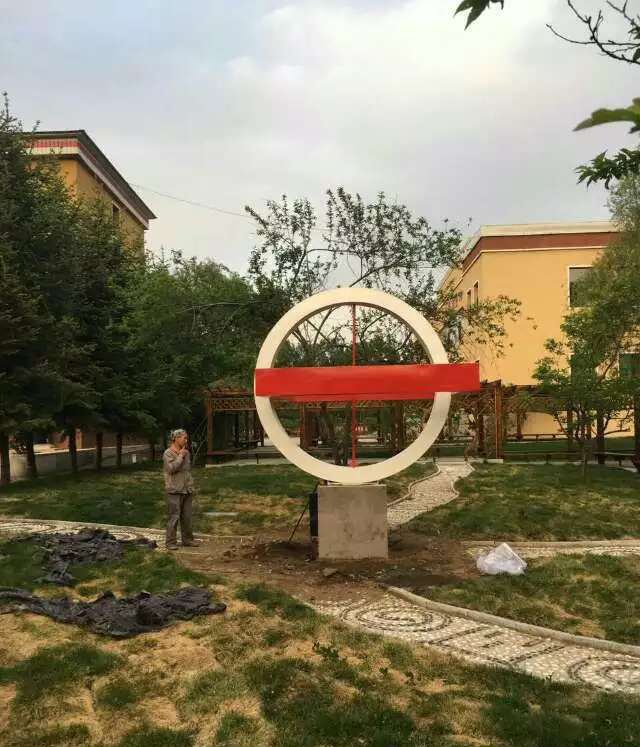 不锈钢小区标志景观雕塑 图片
