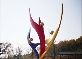 大型不锈钢抽象跳舞人物雕塑