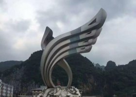 广场不锈钢抽象翅膀雕塑
