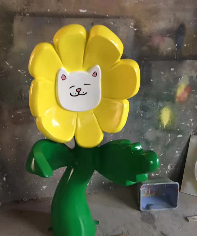 不锈钢太阳花雕塑 图片