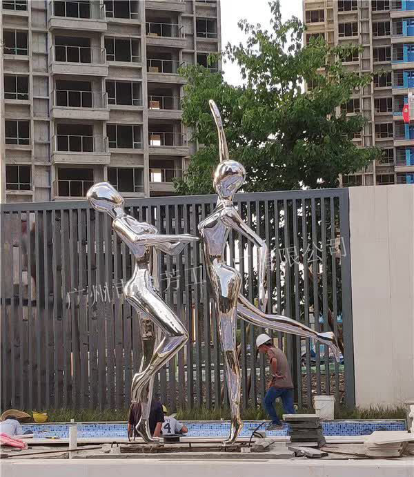 不锈钢小区跳舞人物雕塑图片