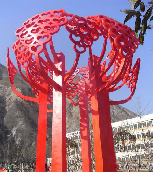 广场不锈钢心形树叶大树雕塑图片