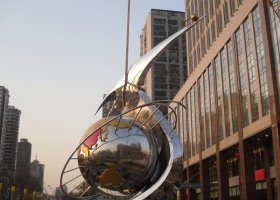城市不锈钢雕塑