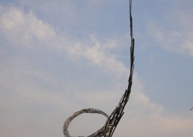 抽象柳树枝条公园不锈钢雕塑