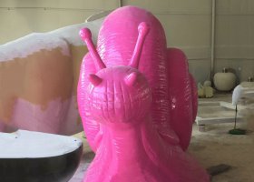 不锈钢彩绘蜗牛公园雕塑