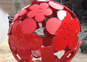 不锈钢镂空花朵雕塑